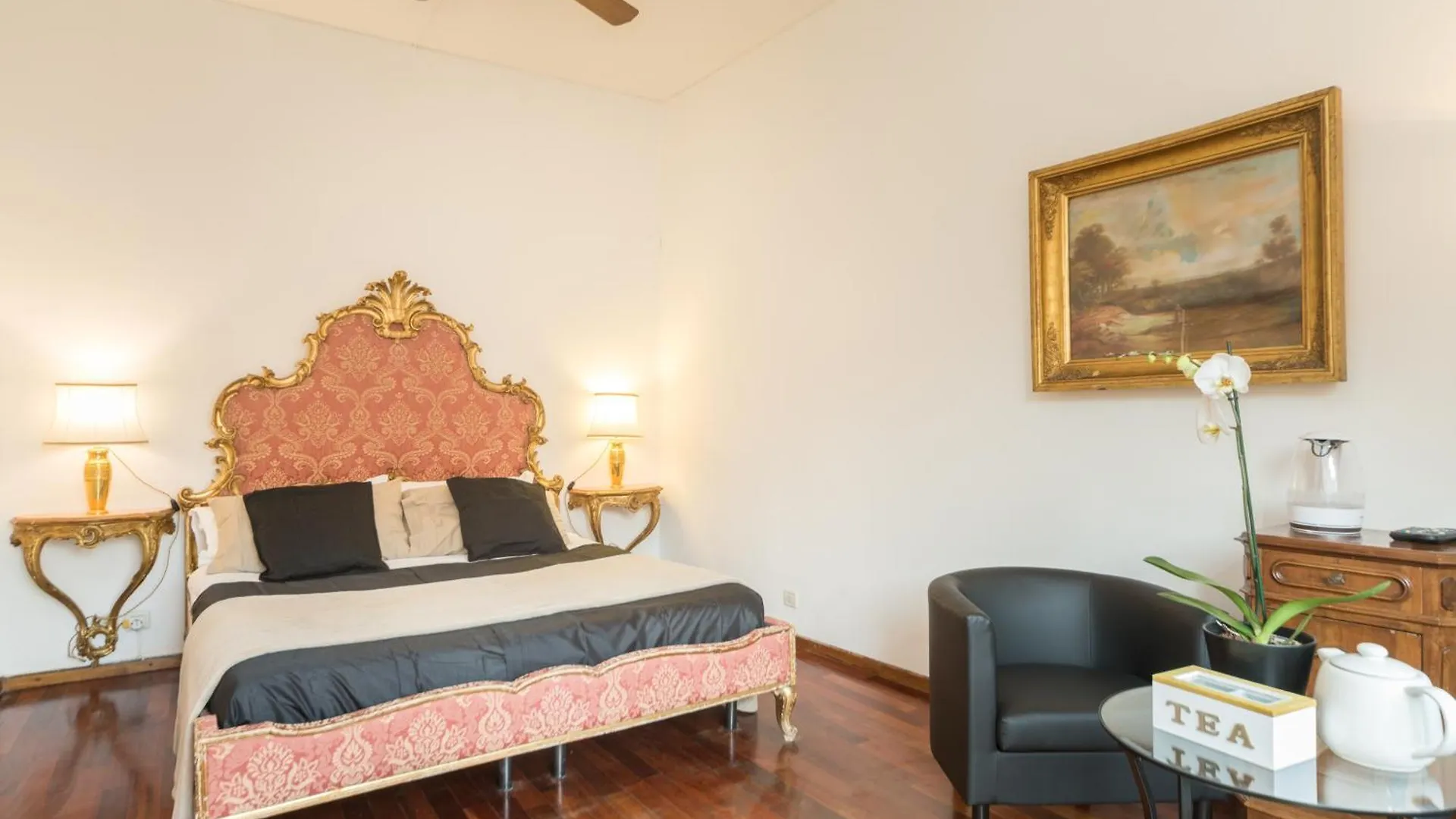 בולוניה Cristina Rossi Bed&Breakfast 3*,  איטליה