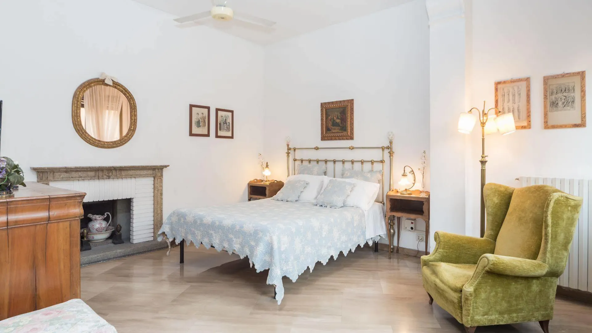בולוניה Cristina Rossi Bed&Breakfast 3*,  איטליה